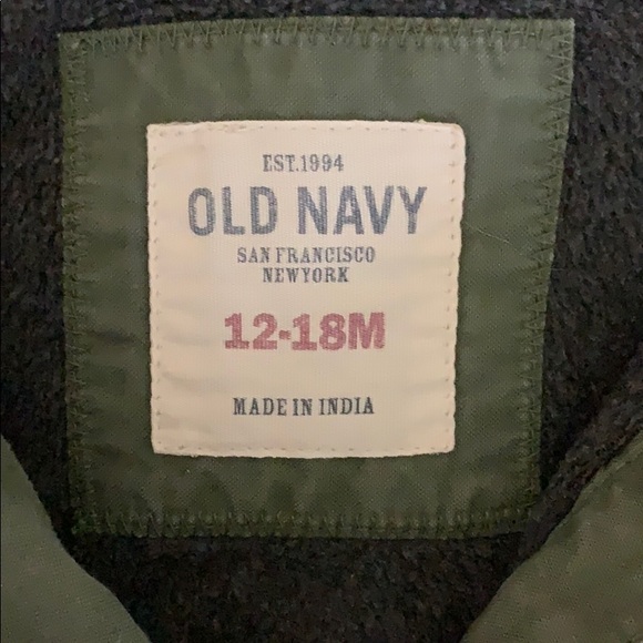 Old Navy Warm Coat. Army Green. Hooded and Lined. - Picture 4 of 7